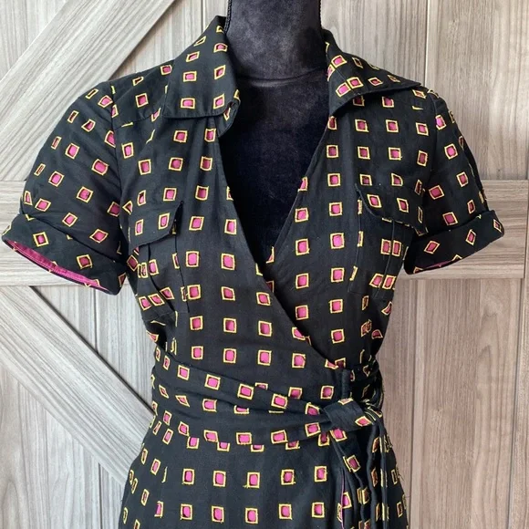 Gorgeous and hot DVF dress - so fun for the summer - dress up or down EUC - Picture 3 of 16